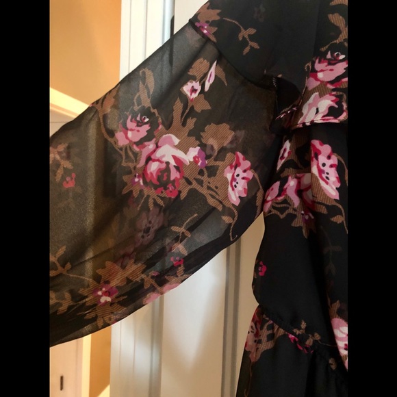 Lane Bryant Off the Shoulder Top - Picture 4 of 6